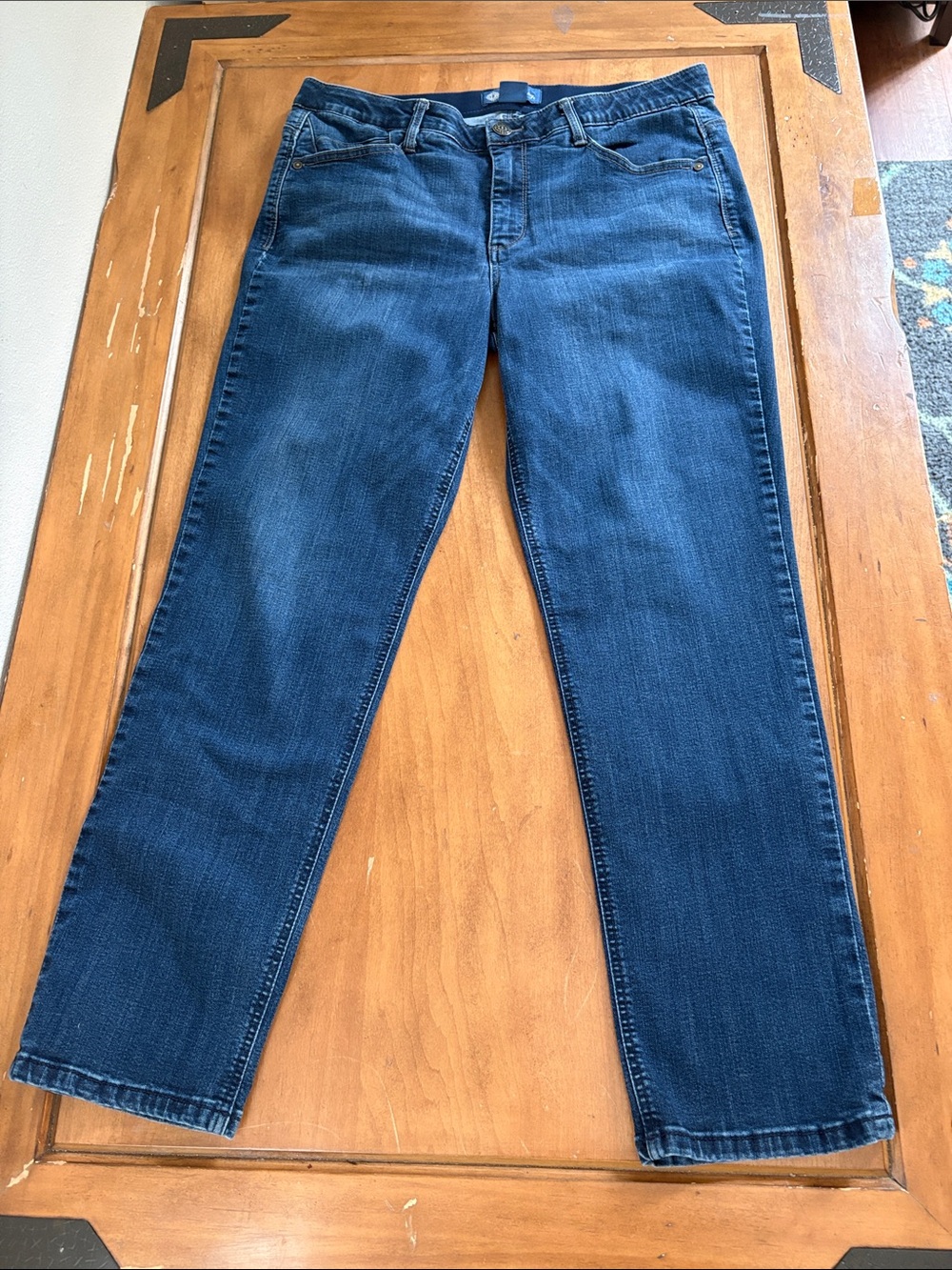 Democracy AbSolution Straight Jeans Size 14